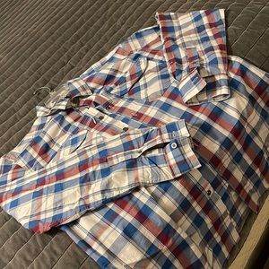 Wrangler ATG shirt LG
